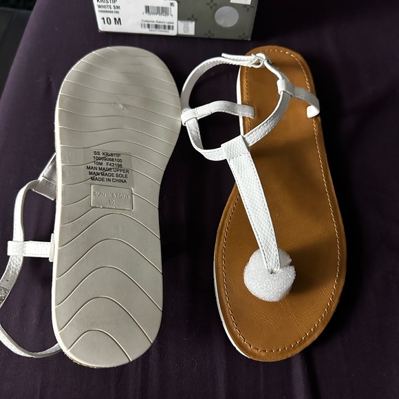 Brand new white sandals! - Picture 2 of 2